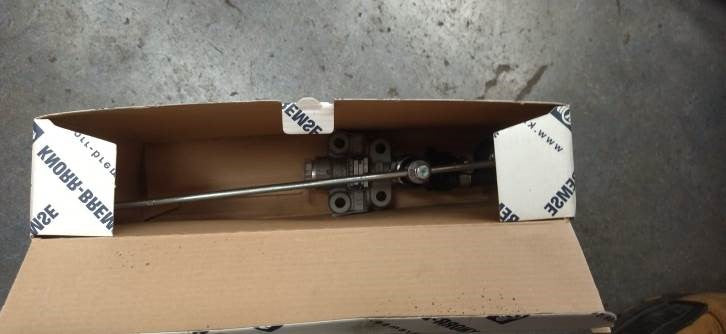 VALVULA NIVELADORA KNORR - Repuestos FRENOS